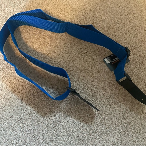 2 Guitar Straps - Picture 3 of 6